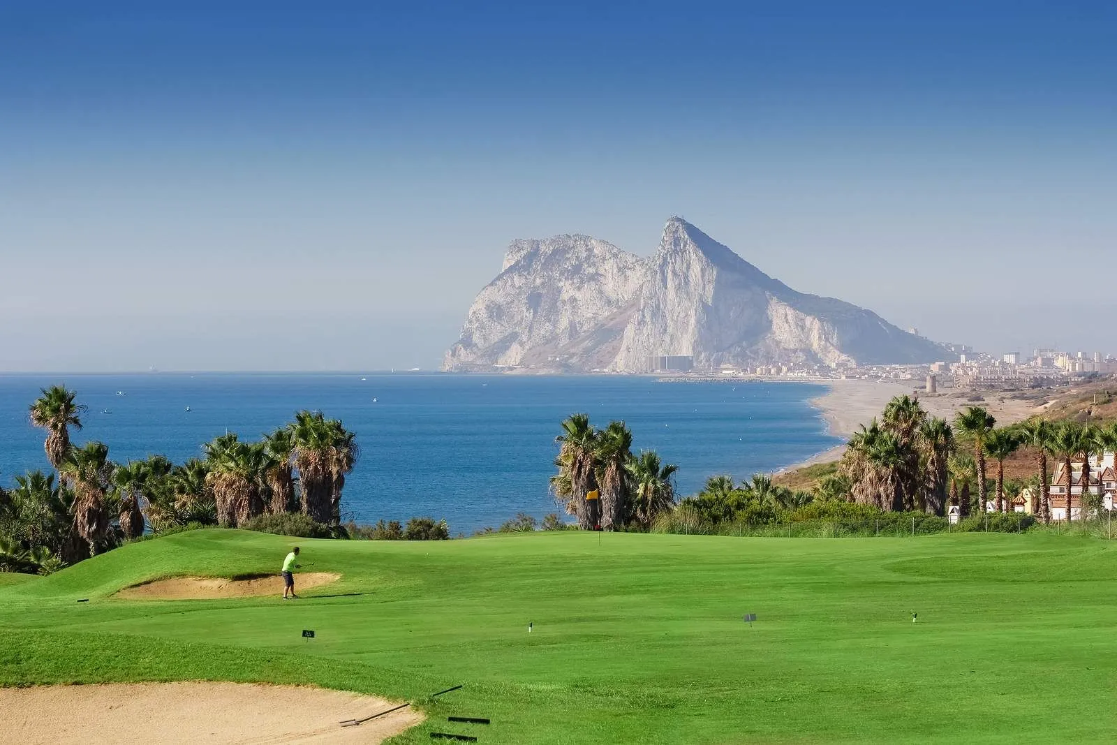 imgi_5_alcaidesa-links-golf-resort-09+(1)-2880w