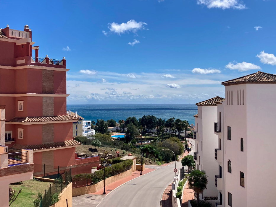Apartment for Sale – Duquesa Regent